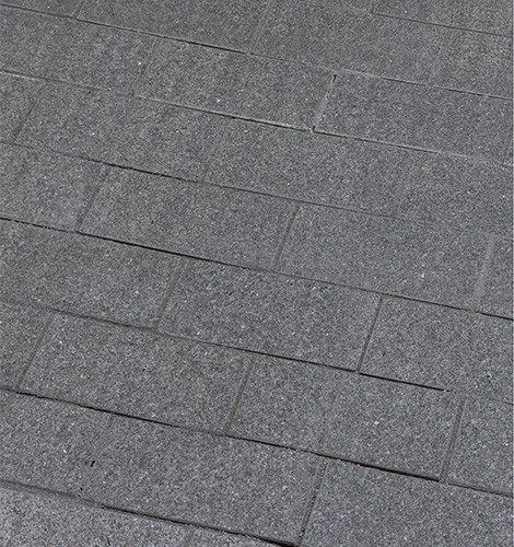 IMPALA BLACK -satiniert-